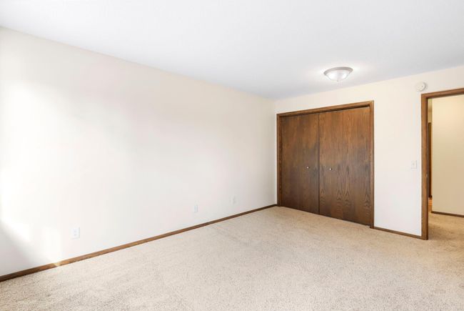 APT-208 - 205 Barry Ave S, Condo with 1 bedrooms, 1 bathrooms and null parking in Wayzata MN | Image 20