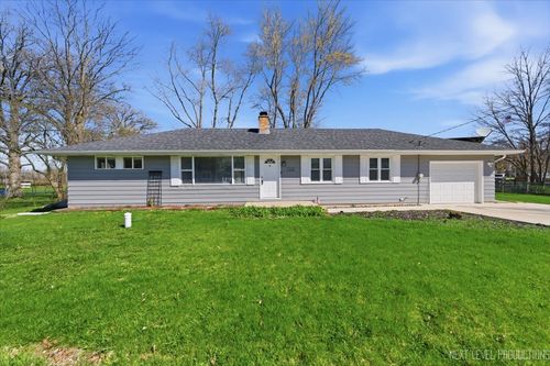 1 Coy Park Dr, Newark, IL, 60541-9145 | Card Image