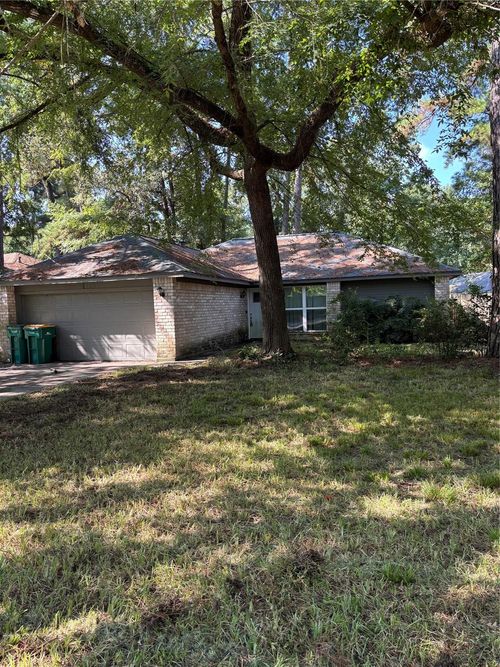 115 Fallshire Dr, The Woodlands, TX, 77381-3517 | Card Image