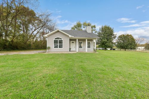 6612 New Town Rd, College Grove, TN, 37046-8804 | Card Image