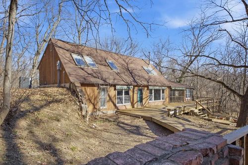 9246 Albany Rd, Orrick, MO, 64077-8168 | Card Image