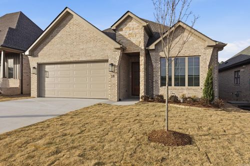 18 Mountain Brook Road, Little Rock, AR, 72223 | Card Image