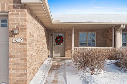 59-1319 Pond View Circle, LAWRENCE, WI, 54115 | Card Image