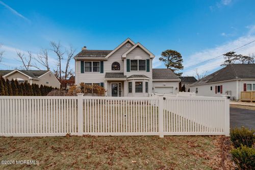 223 Serpent Ln, Manahawkin, NJ, 08050-2039 | Card Image