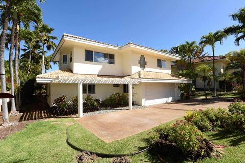 3138 N Noho Loihi Way, Kihei, HI, 96753-7771 | Card Image