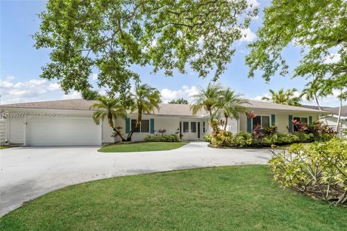 15330 Sw 144th Ter, Miami, FL, 33196-2815 | Card Image
