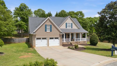 822 Tapestry Ct, Boiling Springs, SC, 29316-5650 | Card Image