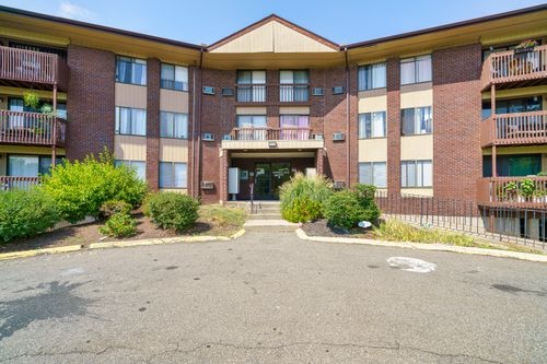 1209-1209 Cromwell Hills Dr, Cromwell, CT, 06416-1862 | Card Image