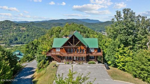 3650 Wilderness Mtn Rd, Sevierville, TN, 37862 | Card Image