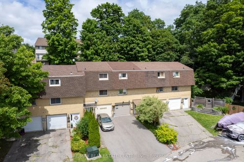 26 Marlboro Crt, Woodstock, ON, N4S8P4 | Card Image