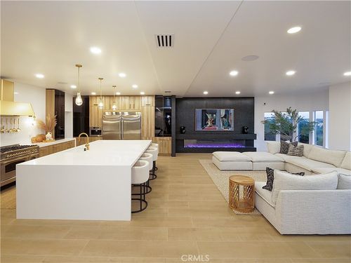 32551 Seacliff Dr, Rancho Palos Verdes, CA, 90275-6160 | Card Image