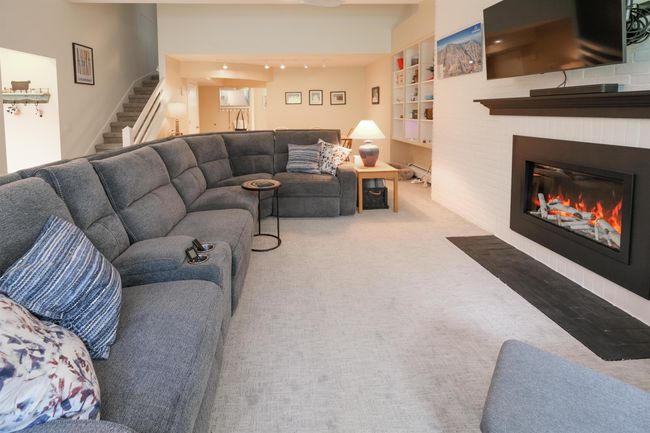 A5 - 6 Ledgewood Rd, Condo with 3 bedrooms, 2 bathrooms and null parking in Ludlow VT | Image 5