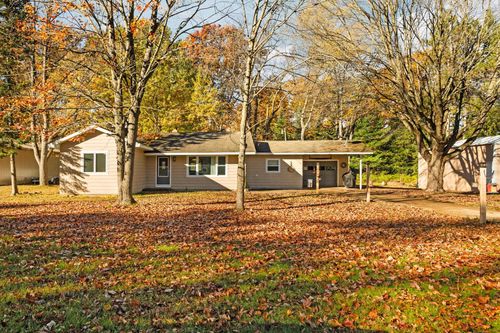 181 N Park St, Lake City, MI, 49651-9702 | Card Image