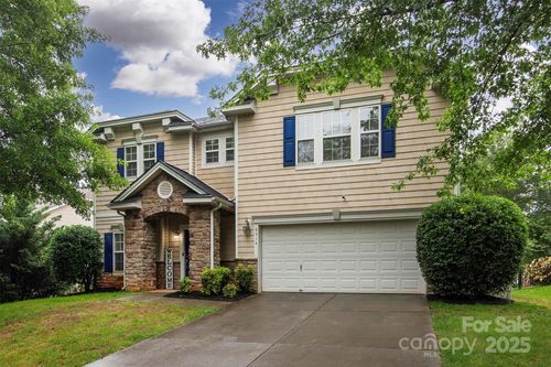 6914 Evanton Loch Rd, Charlotte, NC, 28278-8012 | Card Image