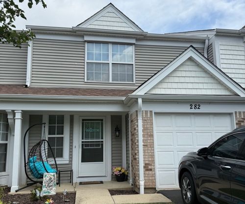 282 E Shag Bark Ln, Streamwood, IL, 60107-6853 | Card Image