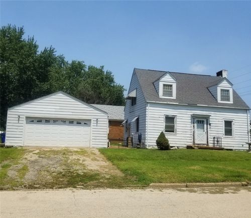 759 S 22nd St, Decatur, IL, 62521-3211 | Card Image