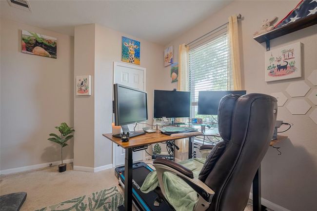 4323 N Vineyard Mdw Ln, House other with 3 bedrooms, 2 bathrooms and 2 parking in Katy TX | Image 6