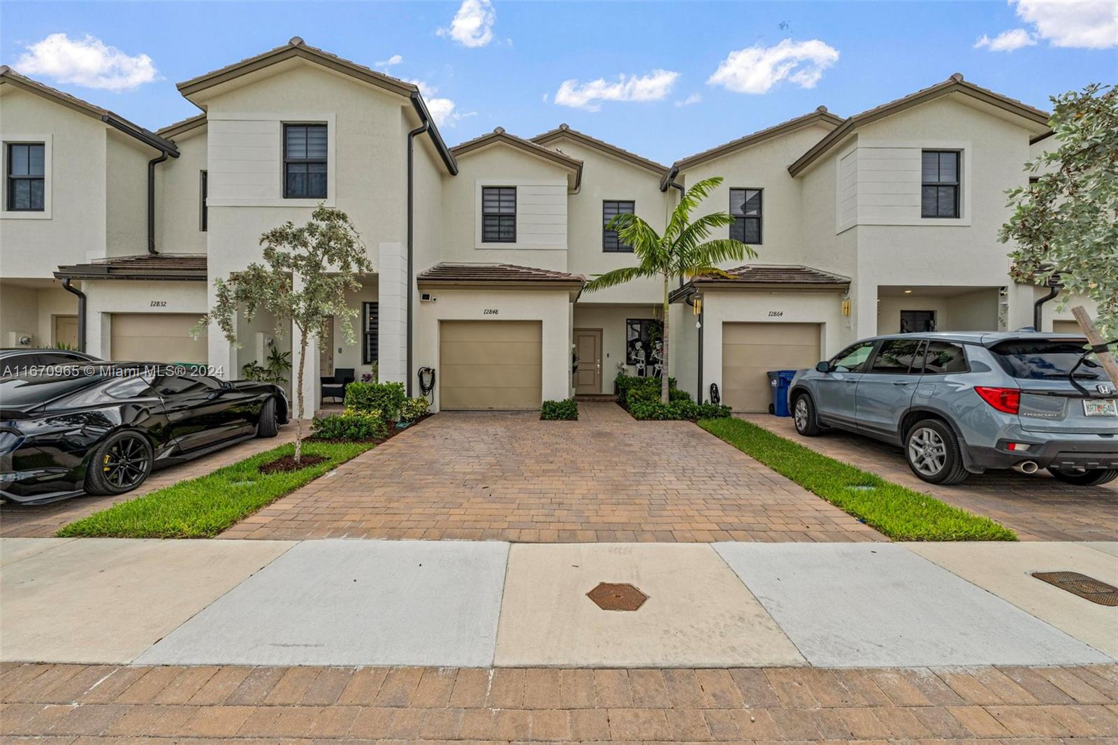 235th Ter, Homestead, FL 33032