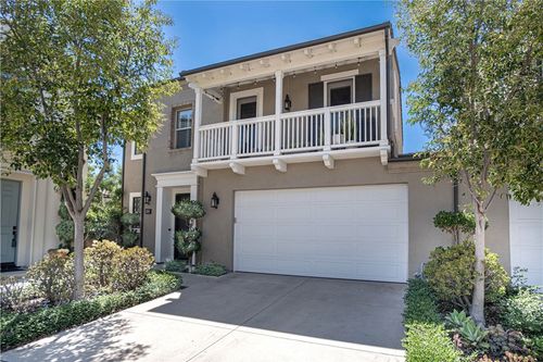 124 Brambles, Irvine, CA, 92618 | Card Image