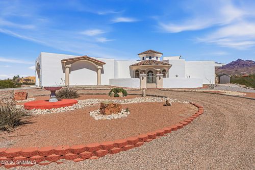 5065 Camino Leon Ct, Las Cruces, NM, 88011-8422 | Card Image