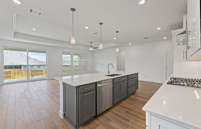 291 Muddy Creek Way, House other with 3 bedrooms, 2 bathrooms and 2 parking in Kyle TX | Image 5