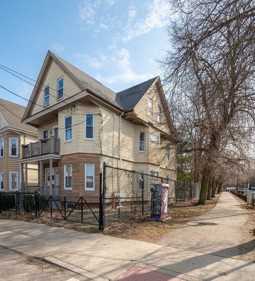 43-45 Grove St, Somerville, MA, 02144-2525 | Card Image