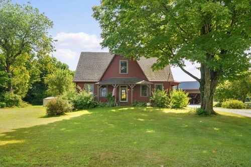 182 Dartmouth College Hwy, Haverhill, NH, 03765-5102 | Card Image
