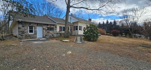 28 Shortwoods Road, New Fairfield, CT, 06812 | Card Image