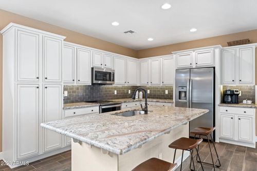 4456 Covered Wagon Trl, Wickenburg, AZ, 85390-3713 | Card Image