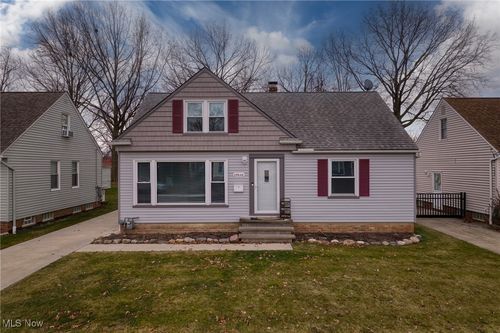 29648 Robert Street, Wickliffe, OH, 44092 | Card Image