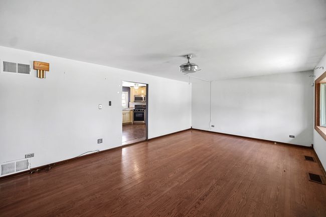 824 Highland Ave, House other with 2 bedrooms, 2 bathrooms and 2 parking in Thornton IL | Image 9