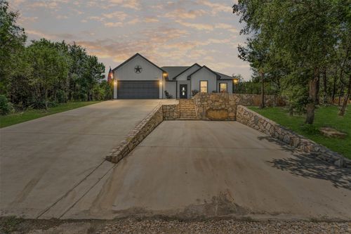 3228 Lakeside Dr, Granbury, TX, 76048-6564 | Card Image