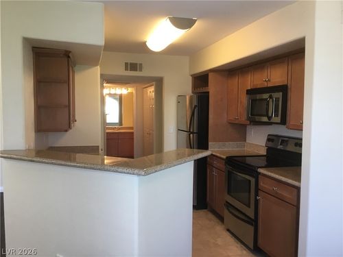 2004-4400 S Jones Blvd, Las Vegas, NV, 89103-3335 | Card Image