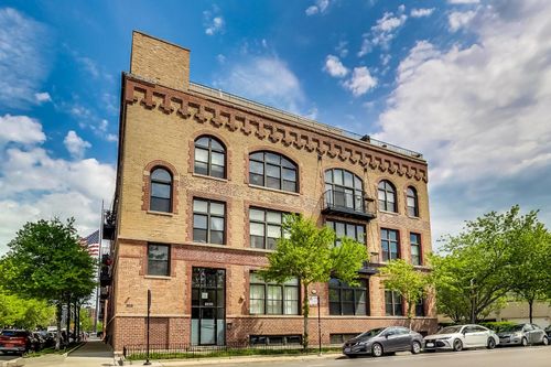 1c-1050 W Hubbard St, Chicago, IL, 60642-8384 | Card Image