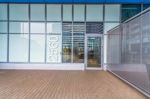 103-2560 Eglinton Ave W, Mississauga, ON, L5M0Y3 | Card Image