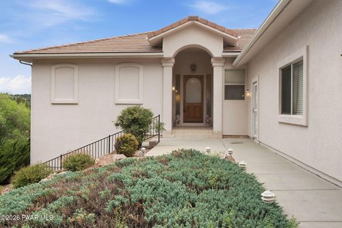 2227 Whitetail Ln, Prescott, AZ, 86301-4308 | Card Image