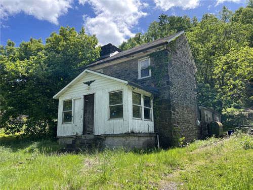 518 Coolspring Jumonville Rd, Hopwood, PA, 15445-2420 | Card Image