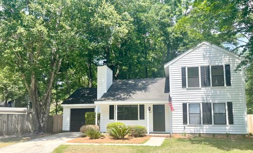 109 Edgewood Ln, Goose Creek, SC, 29445-5210 | Card Image