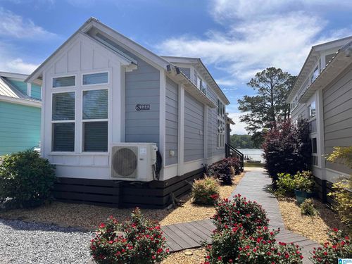 35 Summit Ln, LINCOLN, AL, 35096-6398 | Card Image