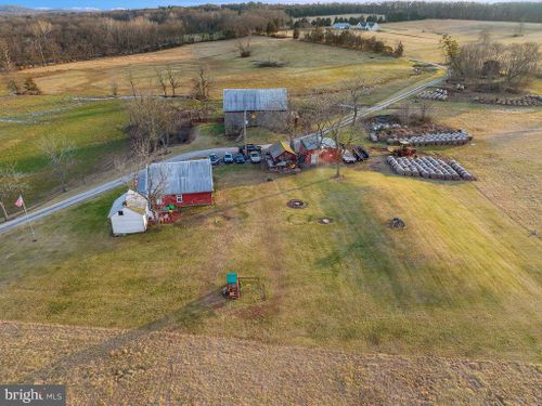 374 Cunningham Rd, GETTYSBURG, PA, 17325-7141 | Card Image