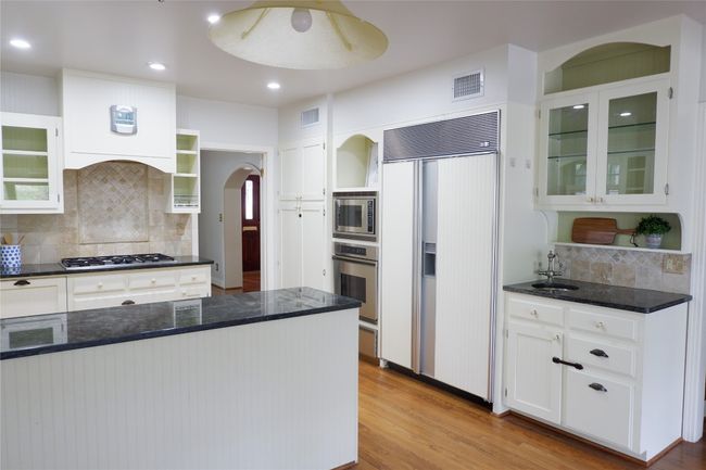 2203 Griswold Ln, House other with 4 bedrooms, 4 bathrooms and 4 parking in Austin TX | Image 13