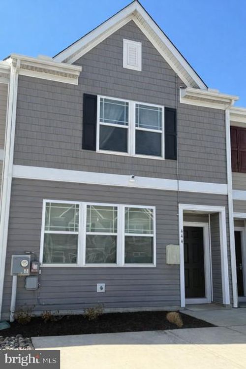 444 Creekbed Cir, SALISBURY, MD, 21804-7522 | Card Image