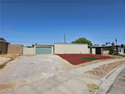1074 King Richard Ave, Las Vegas, NV, 89119-1804 | Card Image