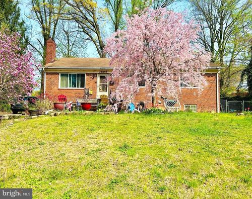 3809 Larchmont Dr, ANNANDALE, VA, 22003-1817 | Card Image