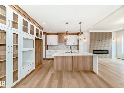 47 Meadowgrove Lane, Spruce Grove, AB, T7X0W2 | Card Image