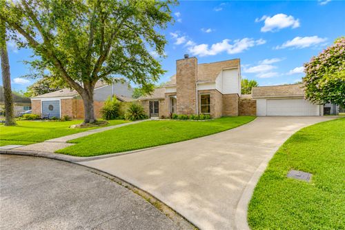 20206 Lake Sherwood Dr, Katy, TX, 77450-4324 | Card Image