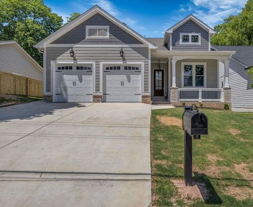 571 Lawrence St Ne, Marietta, GA, 30060-2172 | Card Image