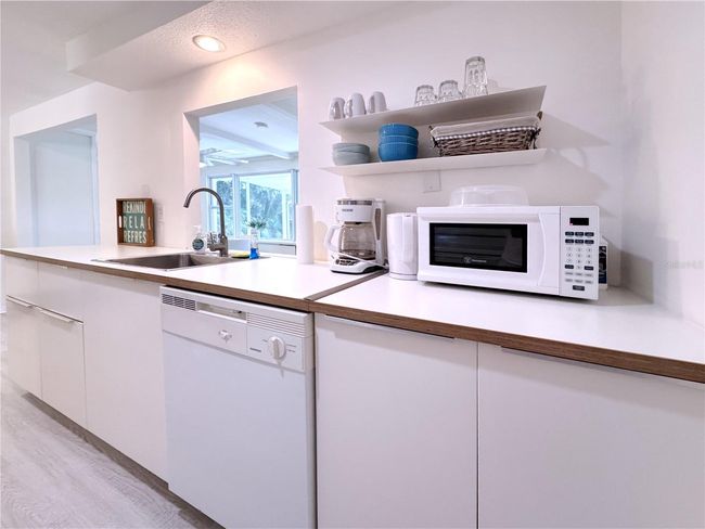 240 Pocono Trl E, House other with 2 bedrooms, 2 bathrooms and null parking in NOKOMIS FL | Image 32