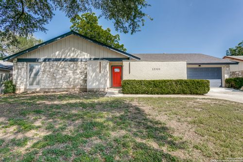 12322 Independence Ave, San Antonio, TX, 78233-5212 | Card Image