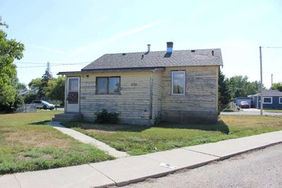 656 Crescent Ave, House detached with 1 bedrooms, 1 bathrooms and 2 parking in Picture Butte AB | Image 3